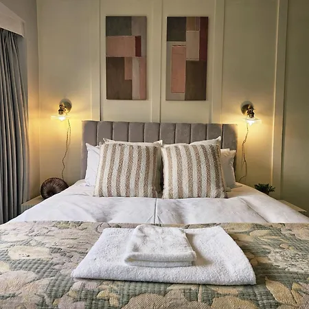 Tatil Evi Homebird - Wayside Retreat - Sleeps 7 *