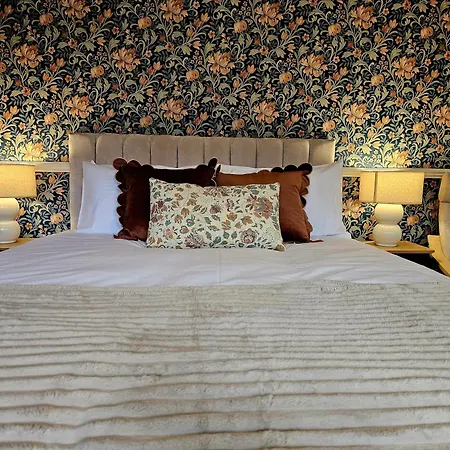 Tatil Evi Homebird - Wayside Retreat - Sleeps 7